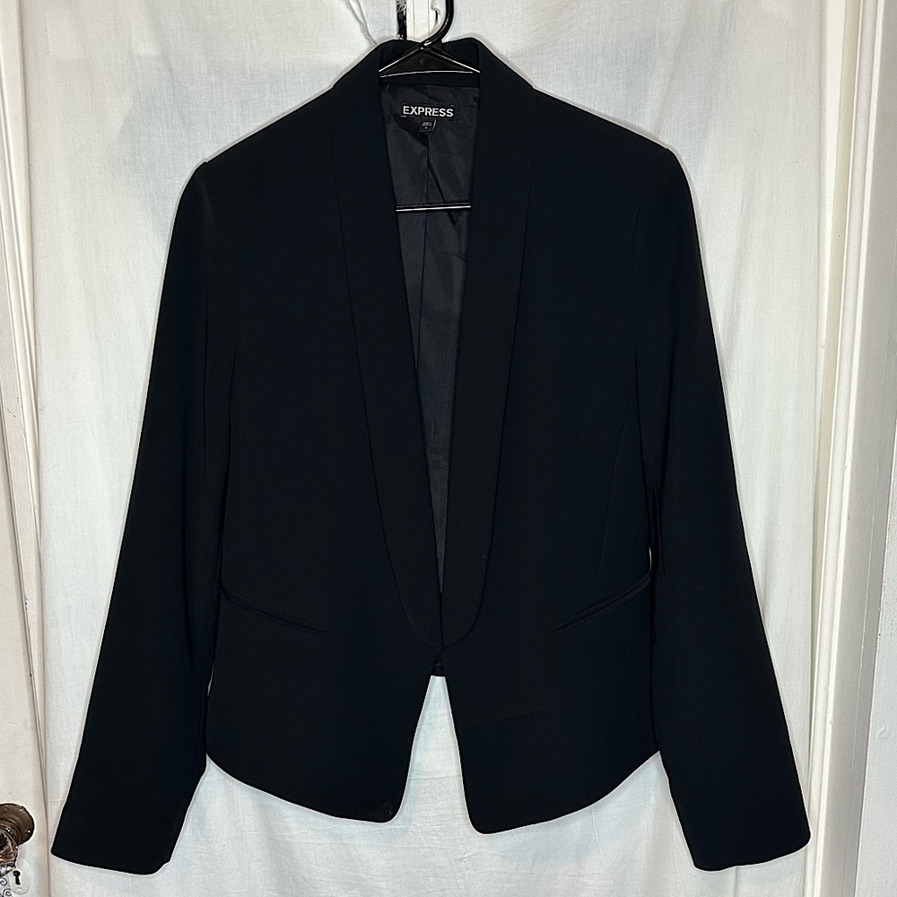 Express Deep Lapel Open Front Black Blazer | Size 8 - Picture 10 of 15